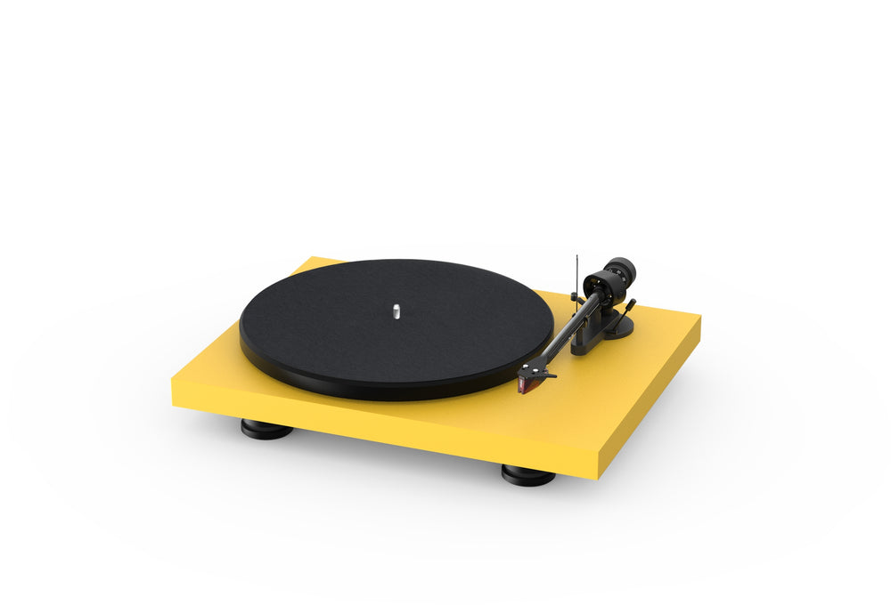 Pro-Ject Debut Carbon Evo Turntable with Ortofon 2M Red Cartridge